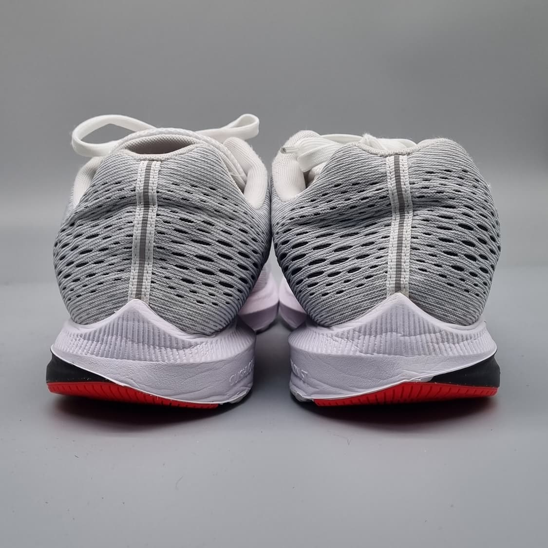 언더아머 ua포지96 운동화280 상품이미지4