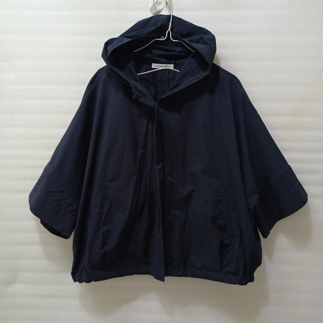 한섬 더캐시미어 오버루즈 후드 바람막이 자켓 여성 큐티 경량 사랑봉봉 상품이미지1