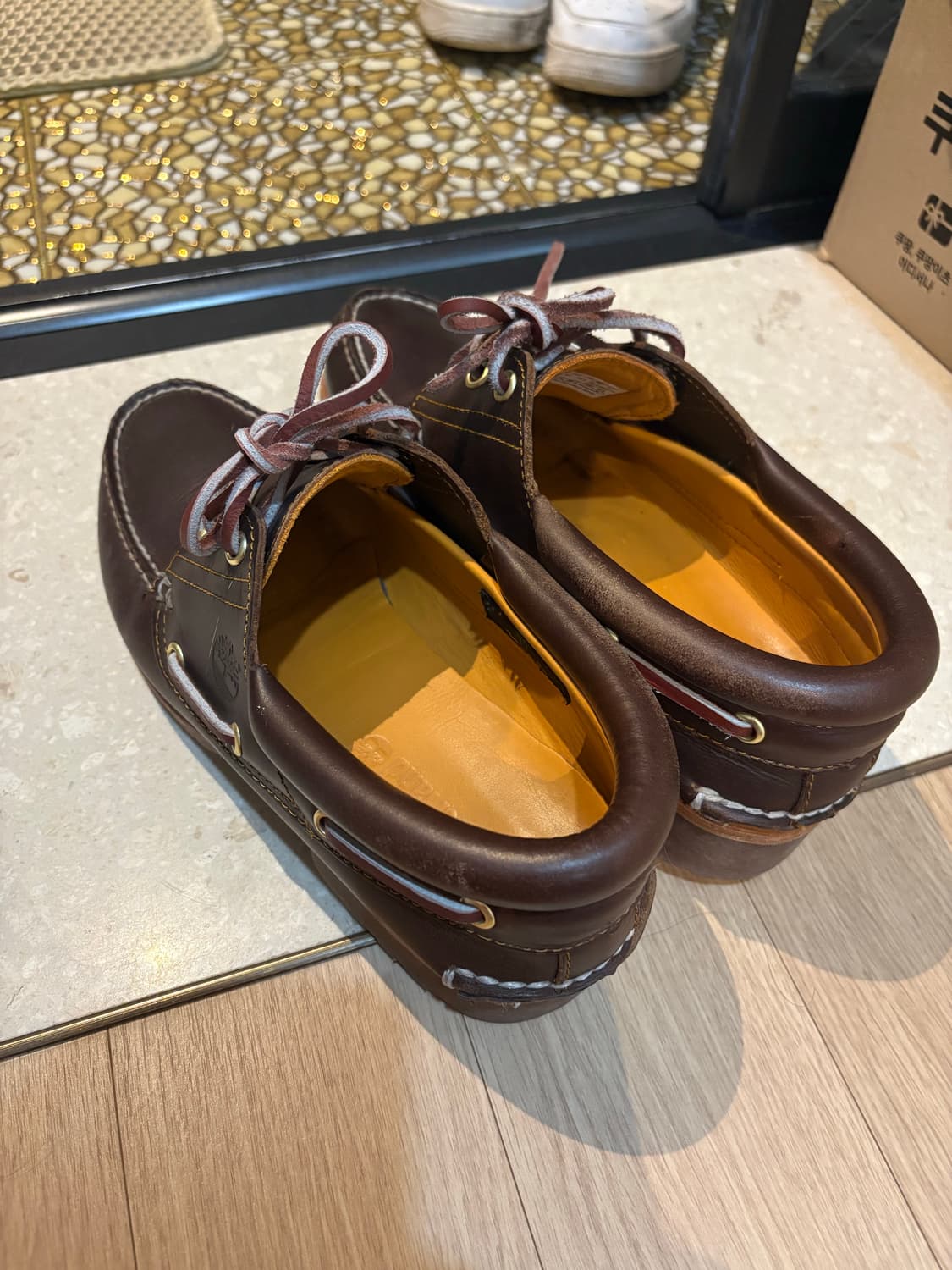 팀버랜드 클래식 3 아이 보트 슈즈 브라운 - 와이드 상품이미지2