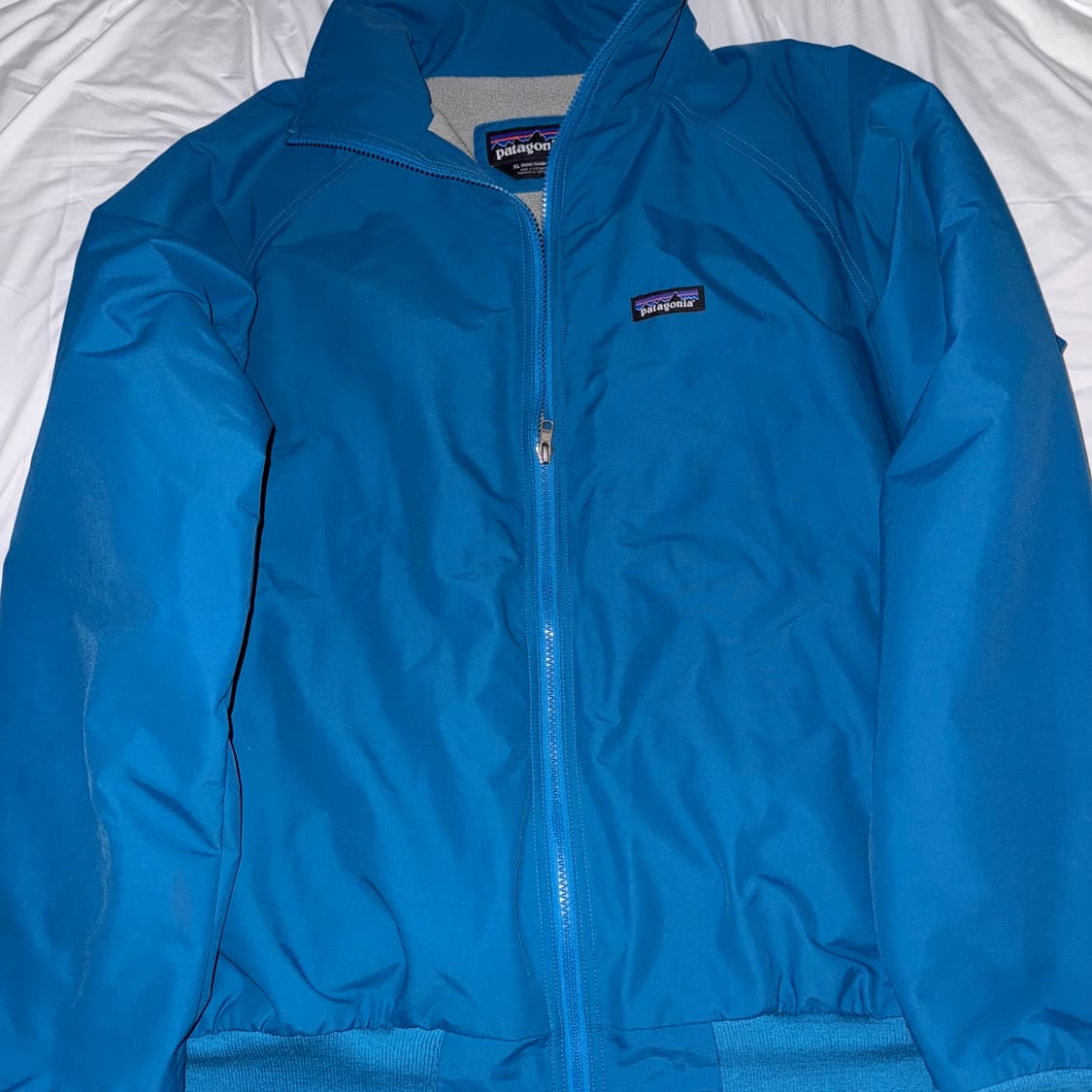 파타고니아 쉘드 신칠라 봄버 자켓 블루 상품이미지1