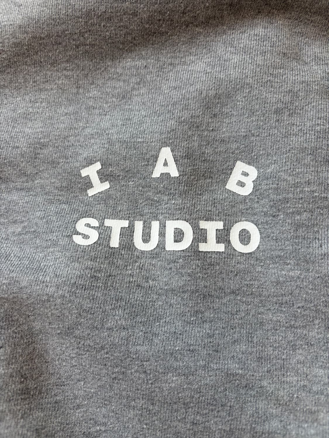 아이앱 스튜디오 후드집업 그레이 상품이미지7