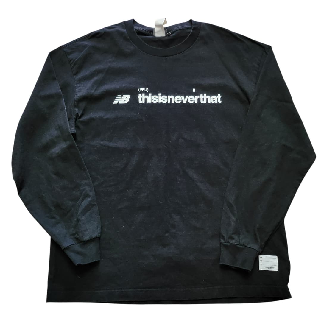 디스이즈네버댓 x 뉴발란스 롱슬리브 상품이미지1