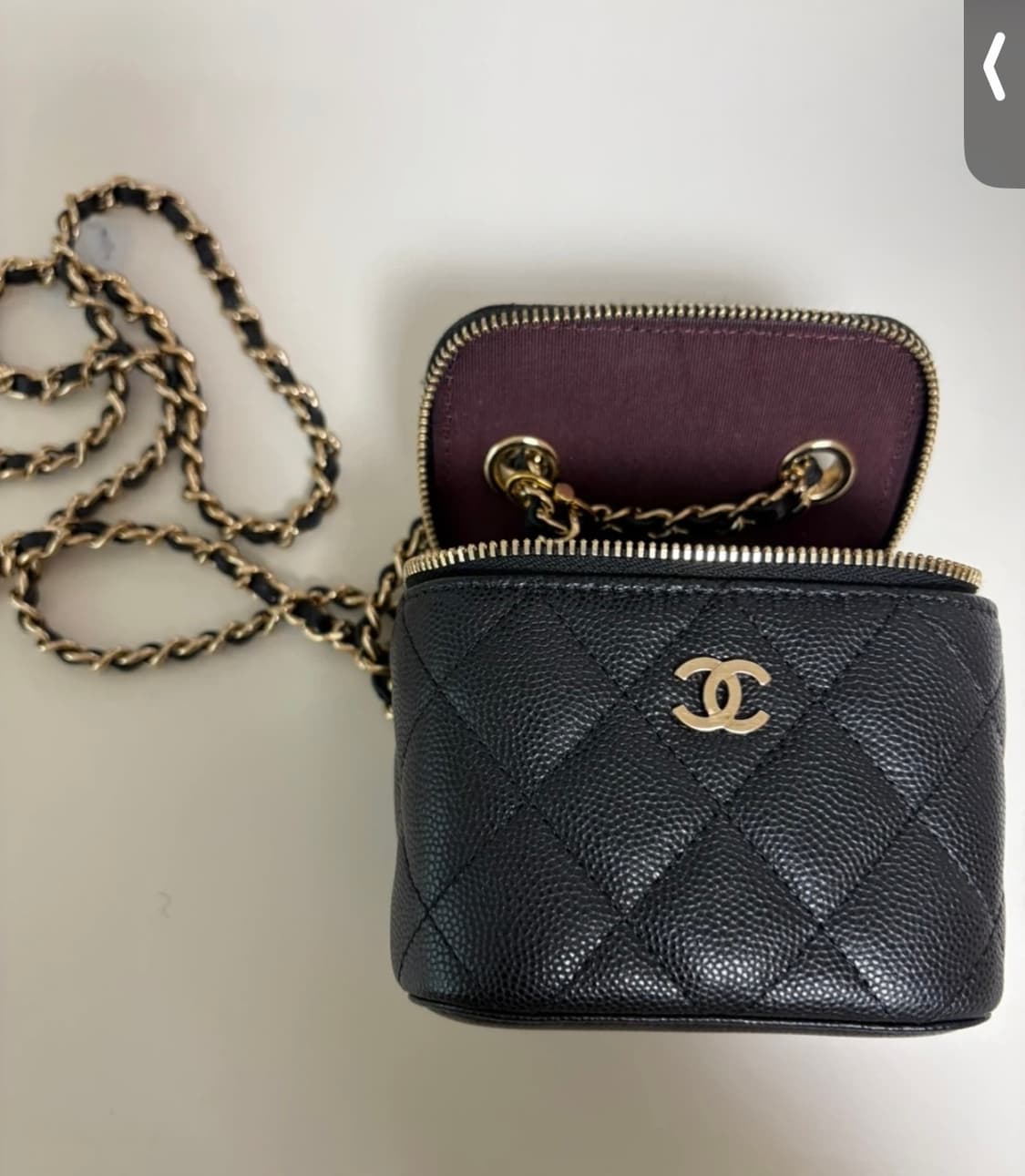 샤넬 베니티 블랙 캐비어 금장 체인 상품이미지1