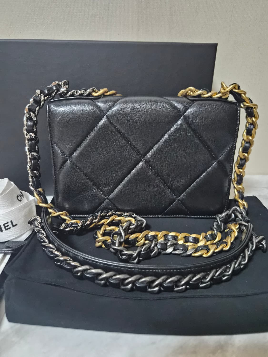 샤넬 샤넬19 WOC 크로스백 상품이미지2