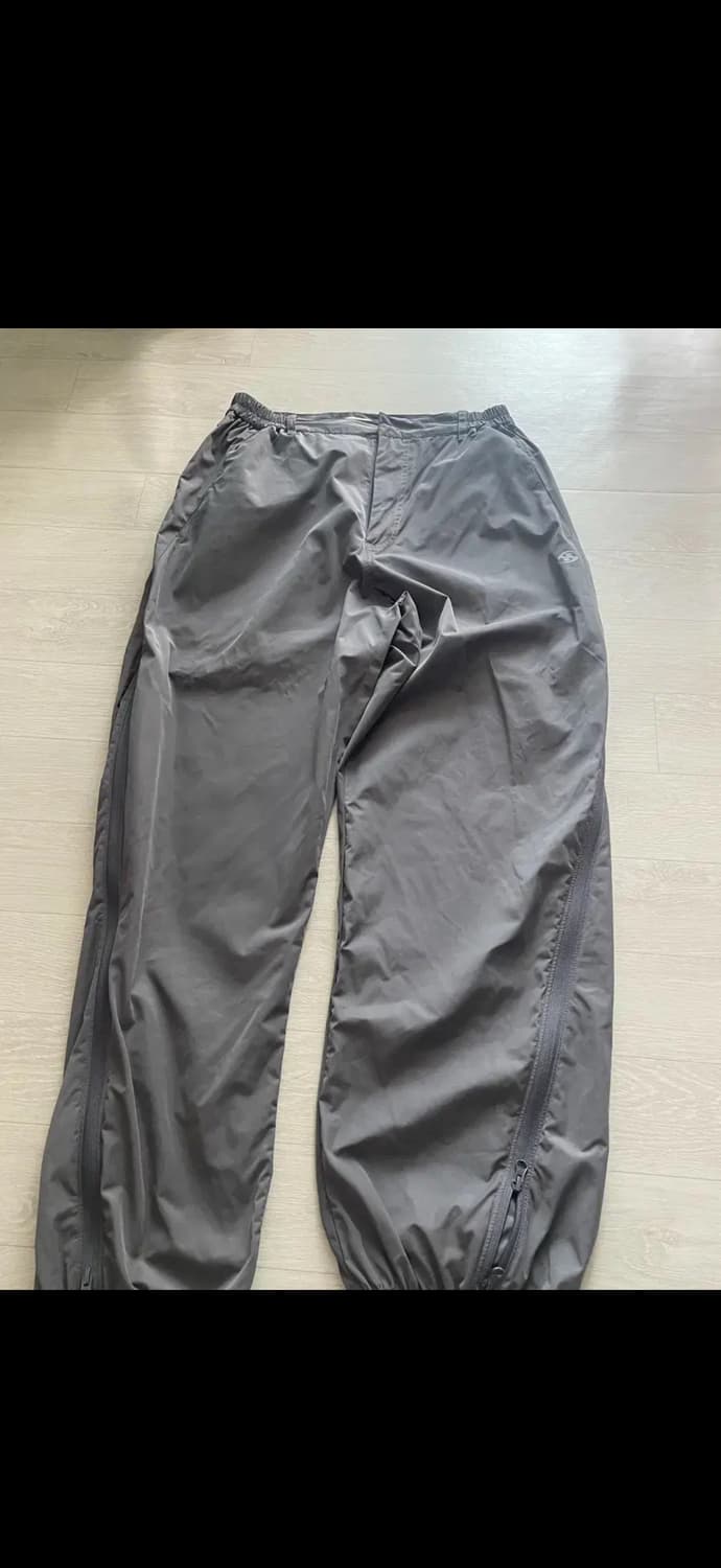산산기어 22fw 지퍼 팬츠 다크그레이 사이즈2 상품이미지3