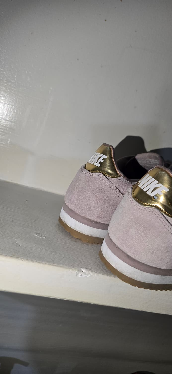 나이키 240 상품이미지4