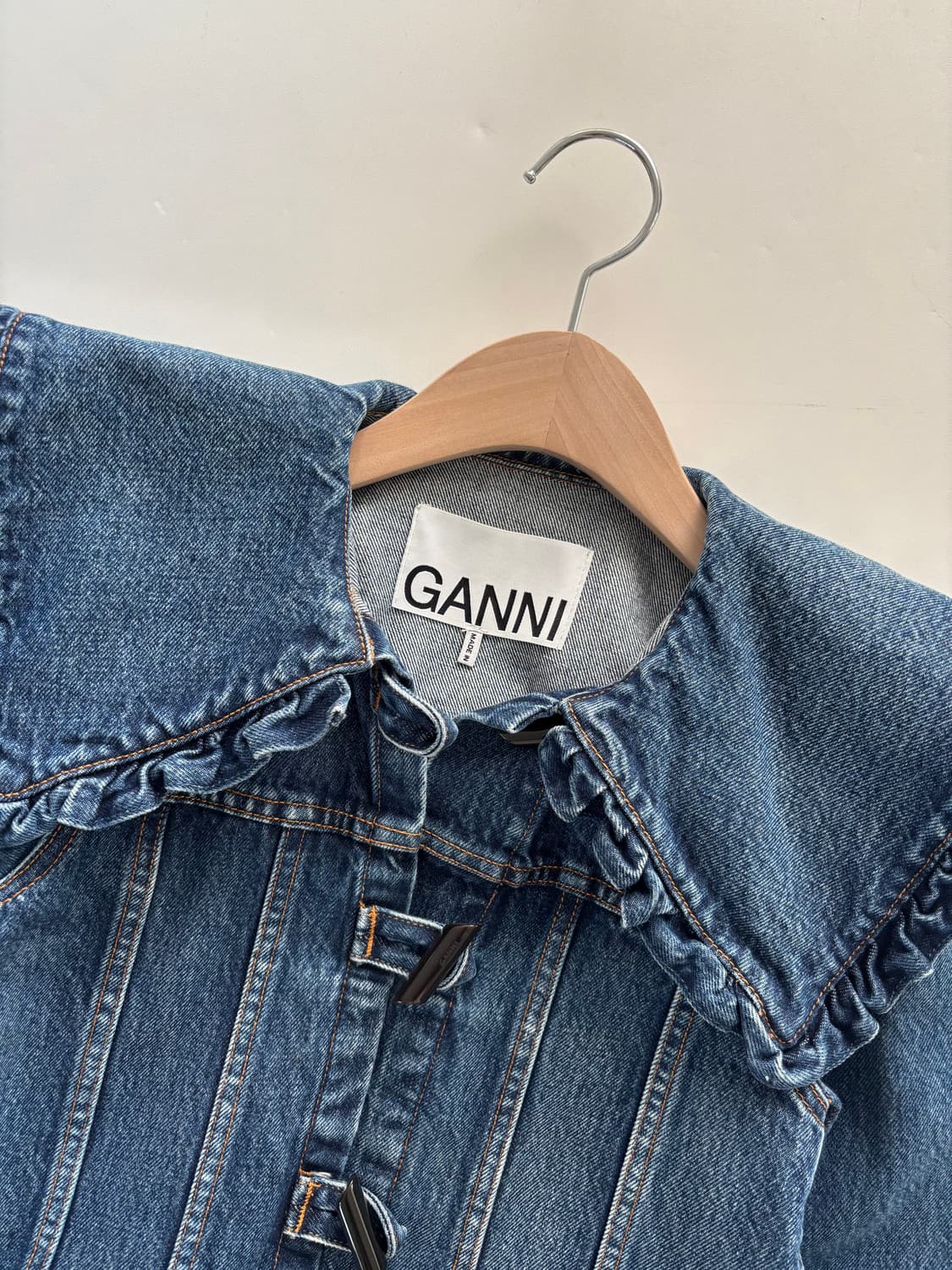 GANNI 가니 데님 숏 카라 더플 자켓 상품이미지5