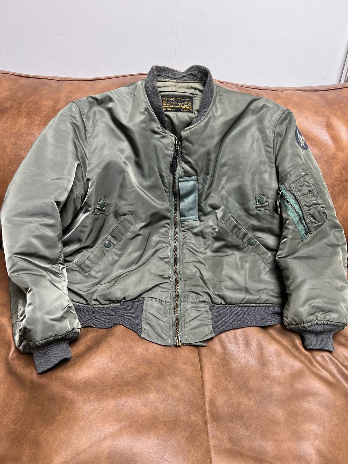 [M] Brents USA 브렌츠 스포츠웨어 빈티지 MA-1 항공점퍼 상품이미지4