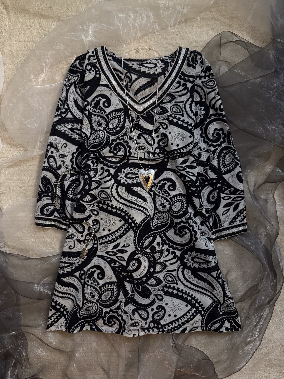 Floral Paisley Sequin Blouse 0164 상품이미지2