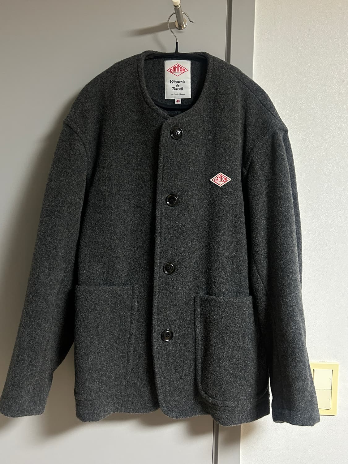 단톤 다크그레이 하프 코트 (비이커구매) 상품이미지1