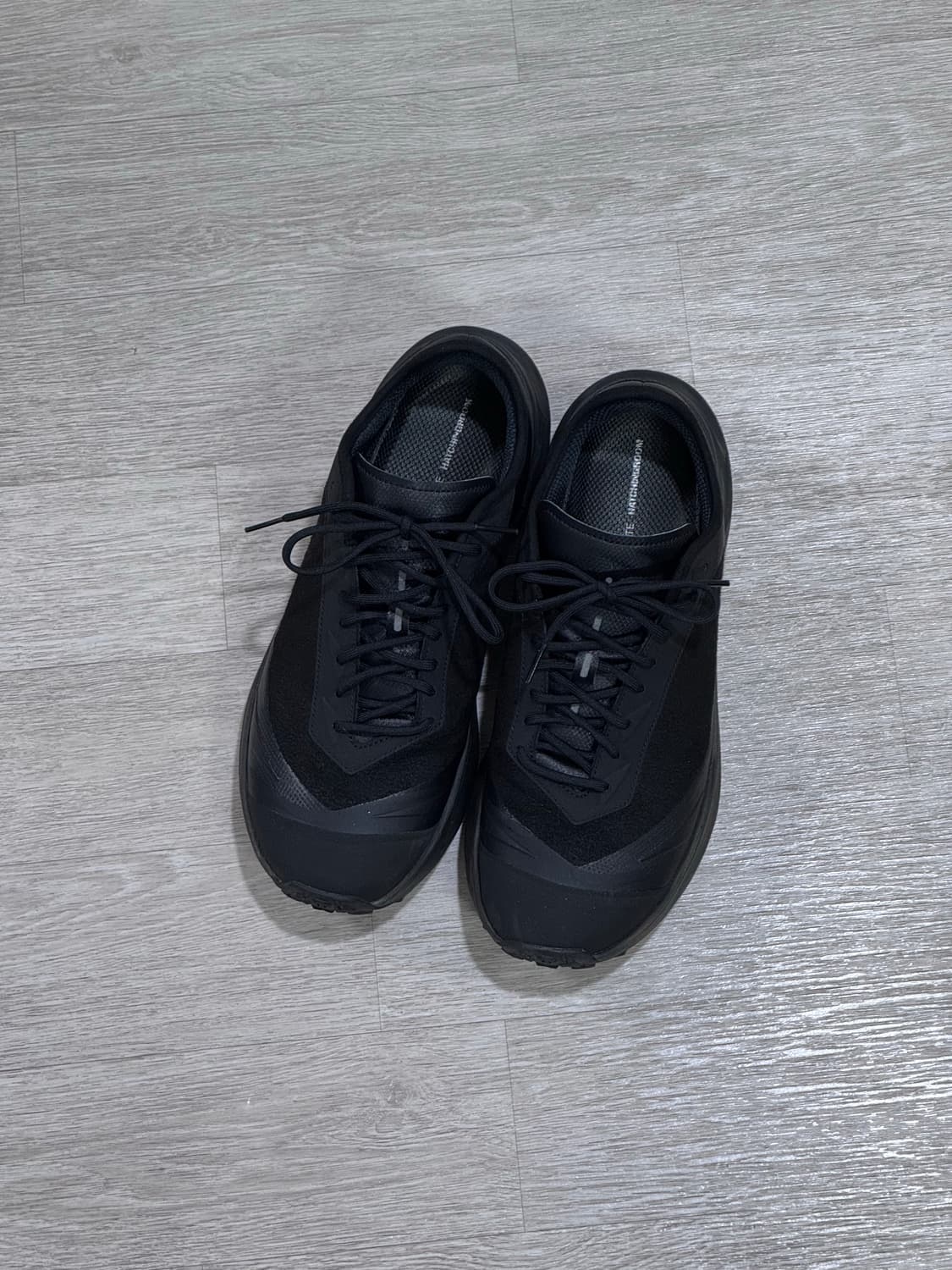 해칭룸x데상트 콜라보 트레일런닝화 280 상품이미지2