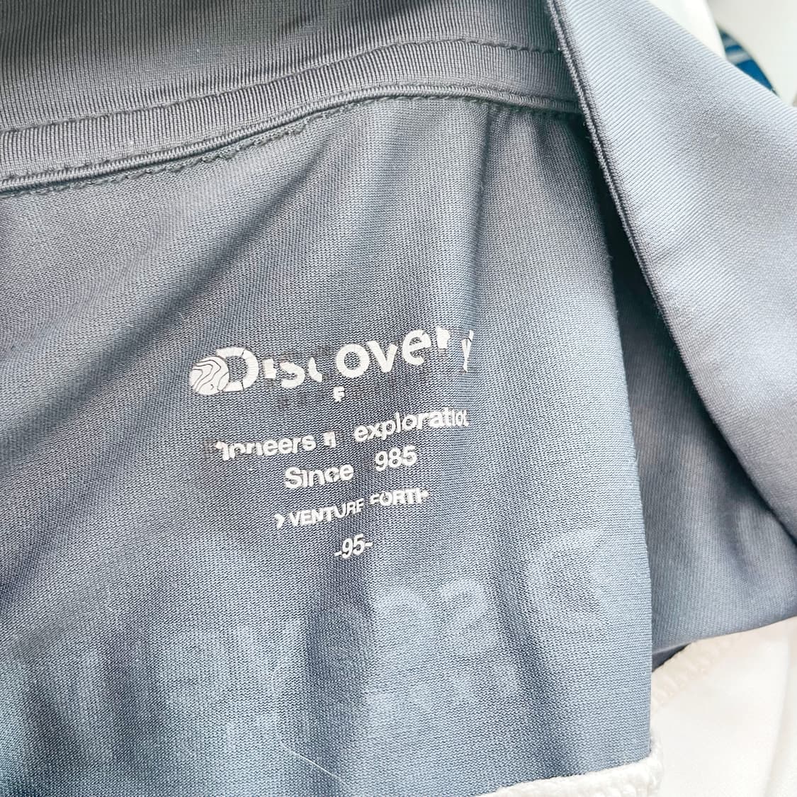 디스커버리 남성반집업 긴팔티셔츠 스판95  상품이미지4