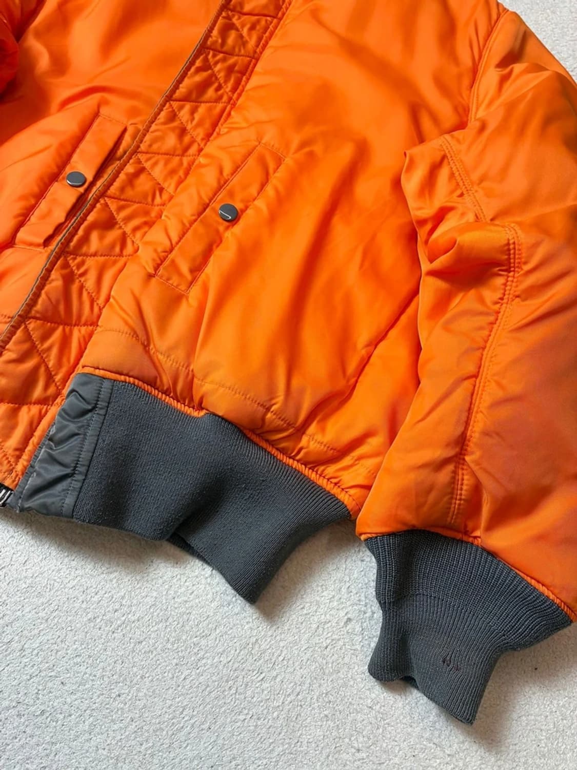 알파 인더스트리  MA-1 플라이트 재킷 PN7703 상품이미지6