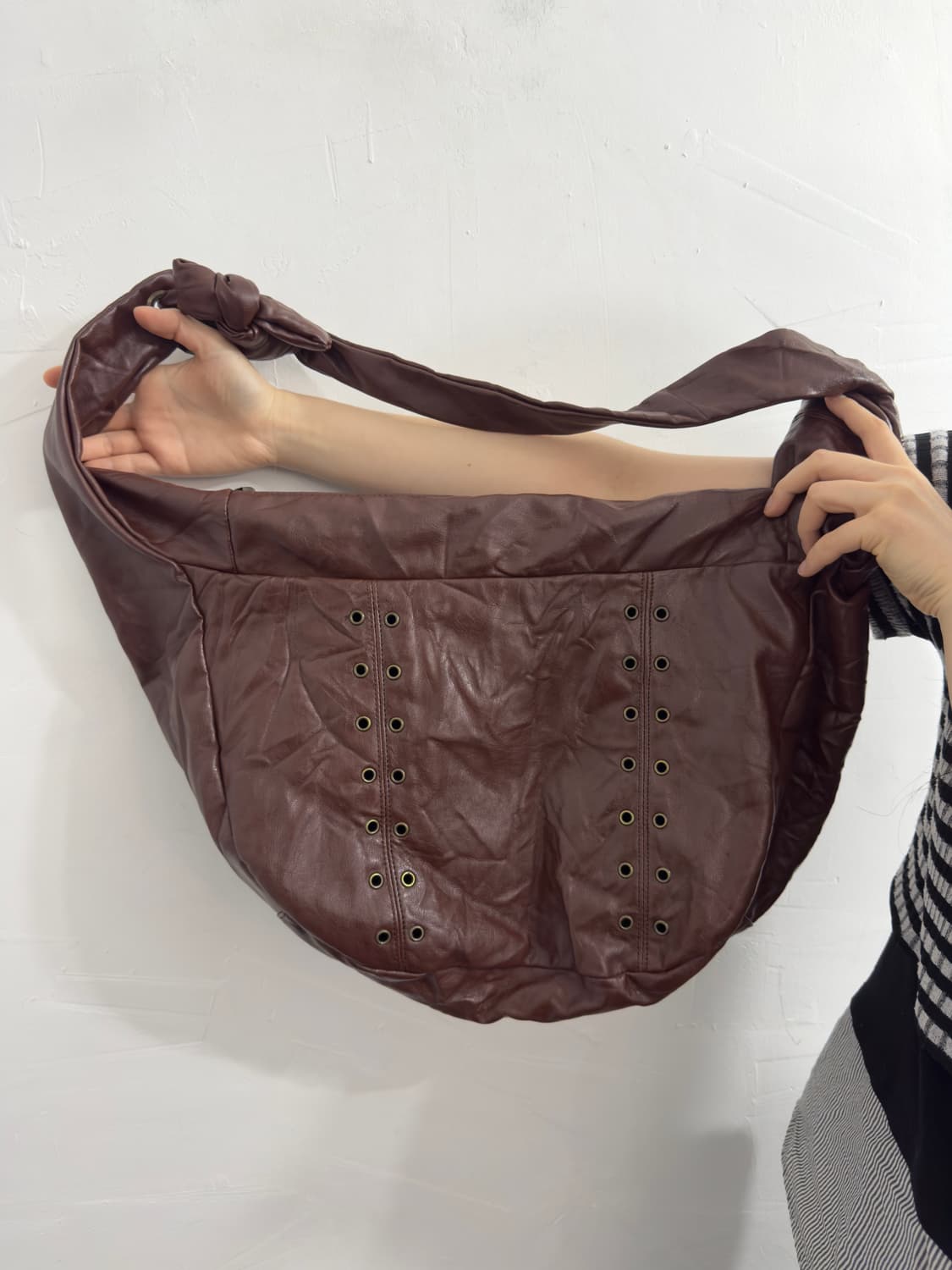 eyelet leatherbag 상품이미지1