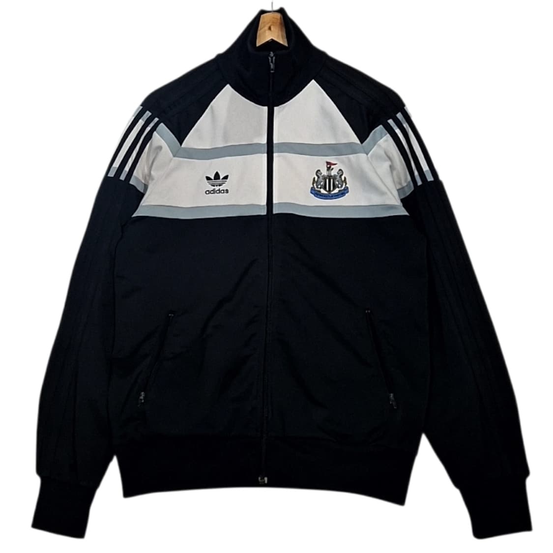 아디다스 뉴캐슬 트랙탑 져지 상품이미지1