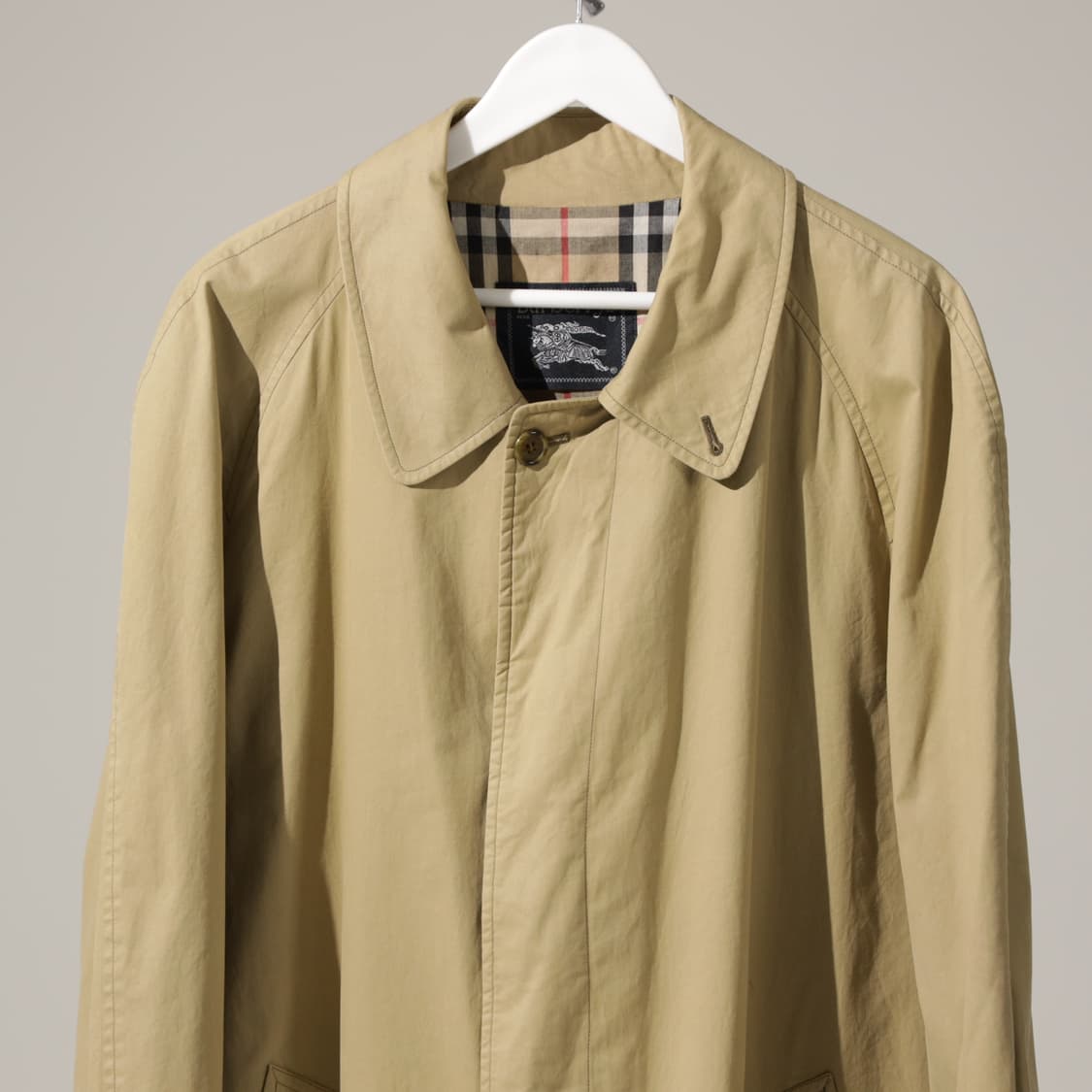 버버리 클래식 싱글 트렌치코트 상품이미지2