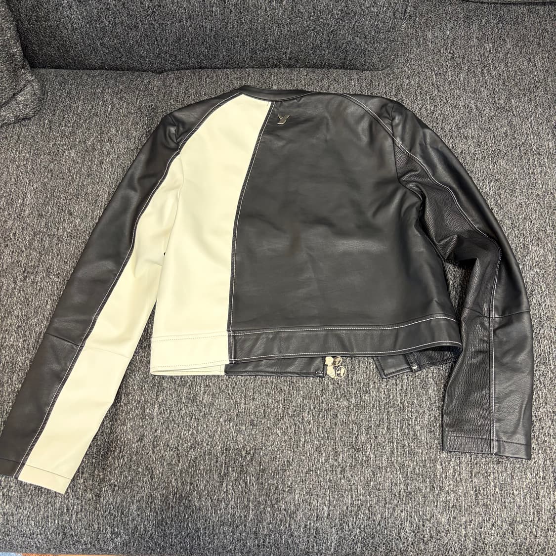유즈 YUSE 슬림 레더 컬러 블락 바이커 자켓 S 상품이미지4