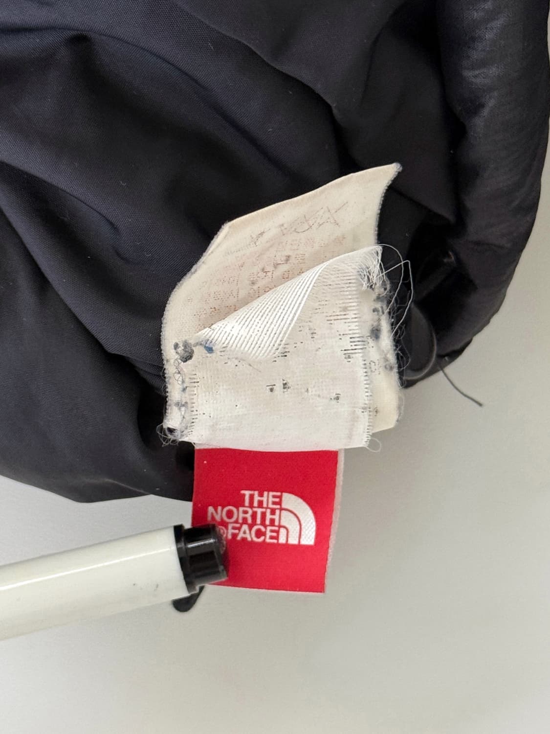 노스페이스 00‘s 루즈핏 해외판 700 눕시 다운 패딩 상품이미지6