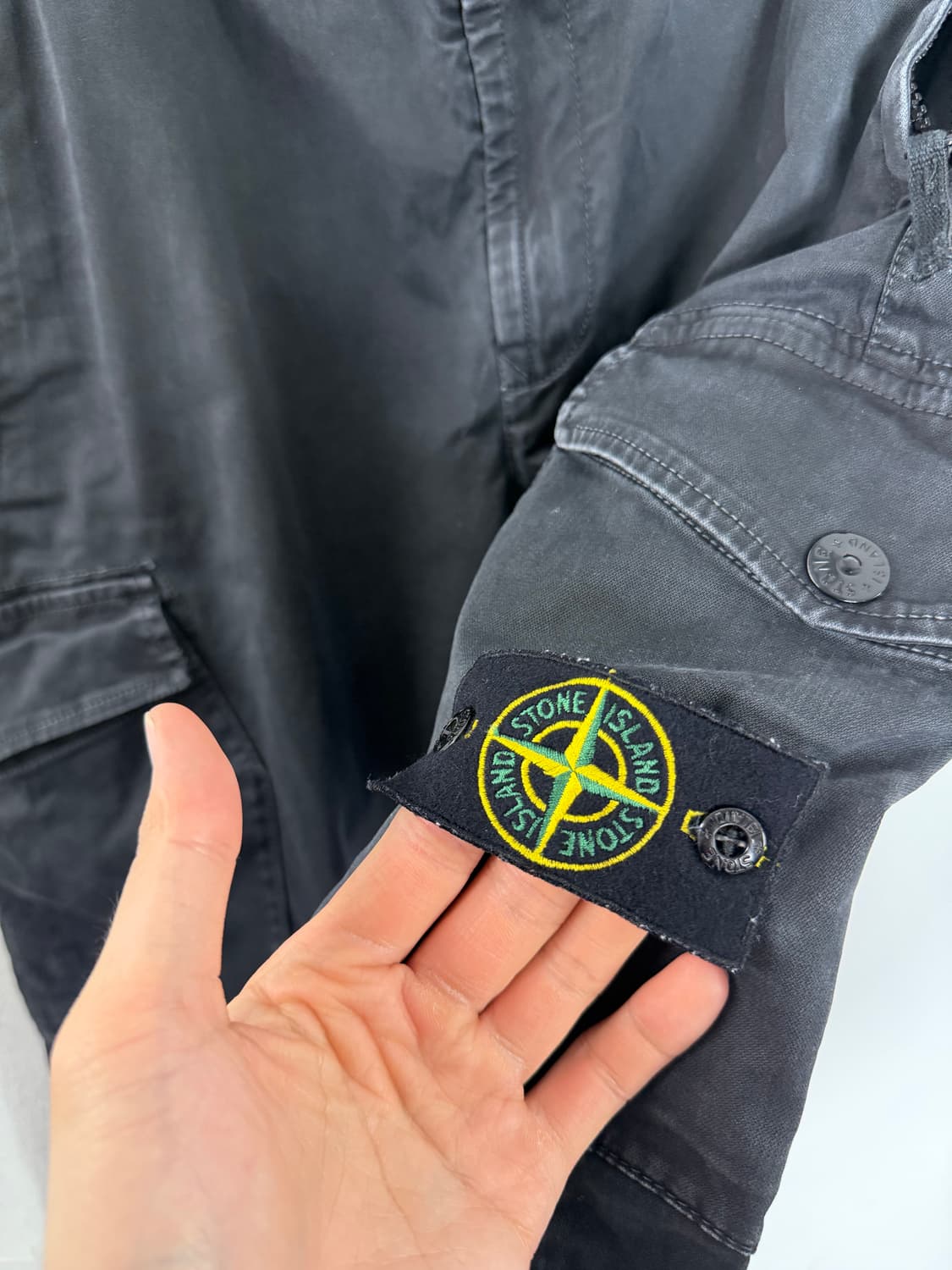 스톤아일랜드 스톤아일랜드바지 스톤아일랜드팬츠 스톤아일랜드와펜 상품이미지3