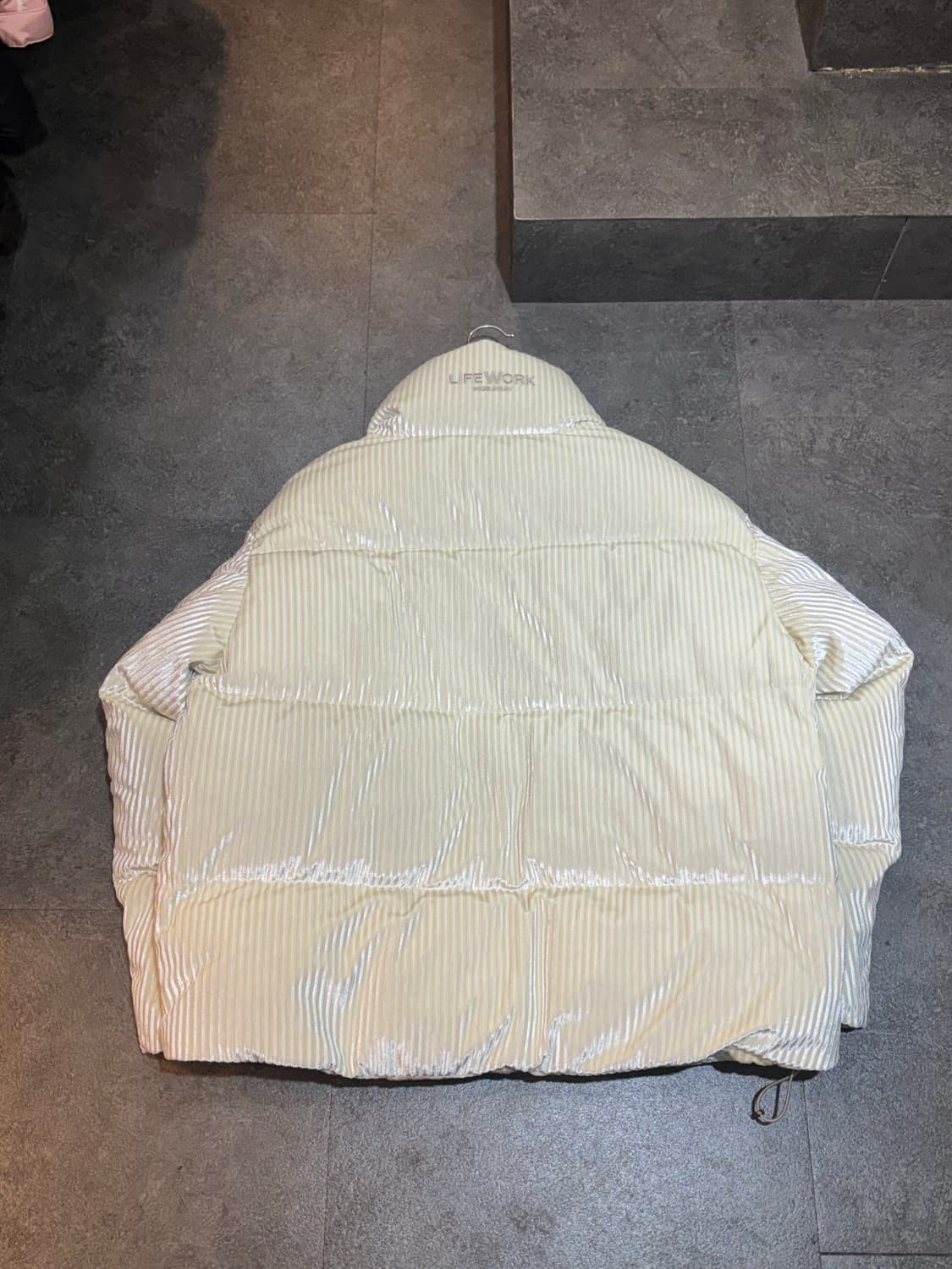 라이프워크 벨벳 코듀로이 패딩 상품이미지3