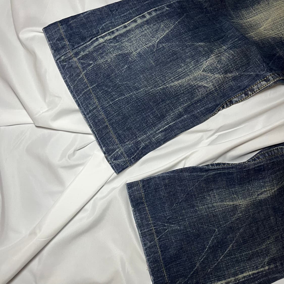Lolita Jeans . 부츠컷 워싱진 상품이미지4
