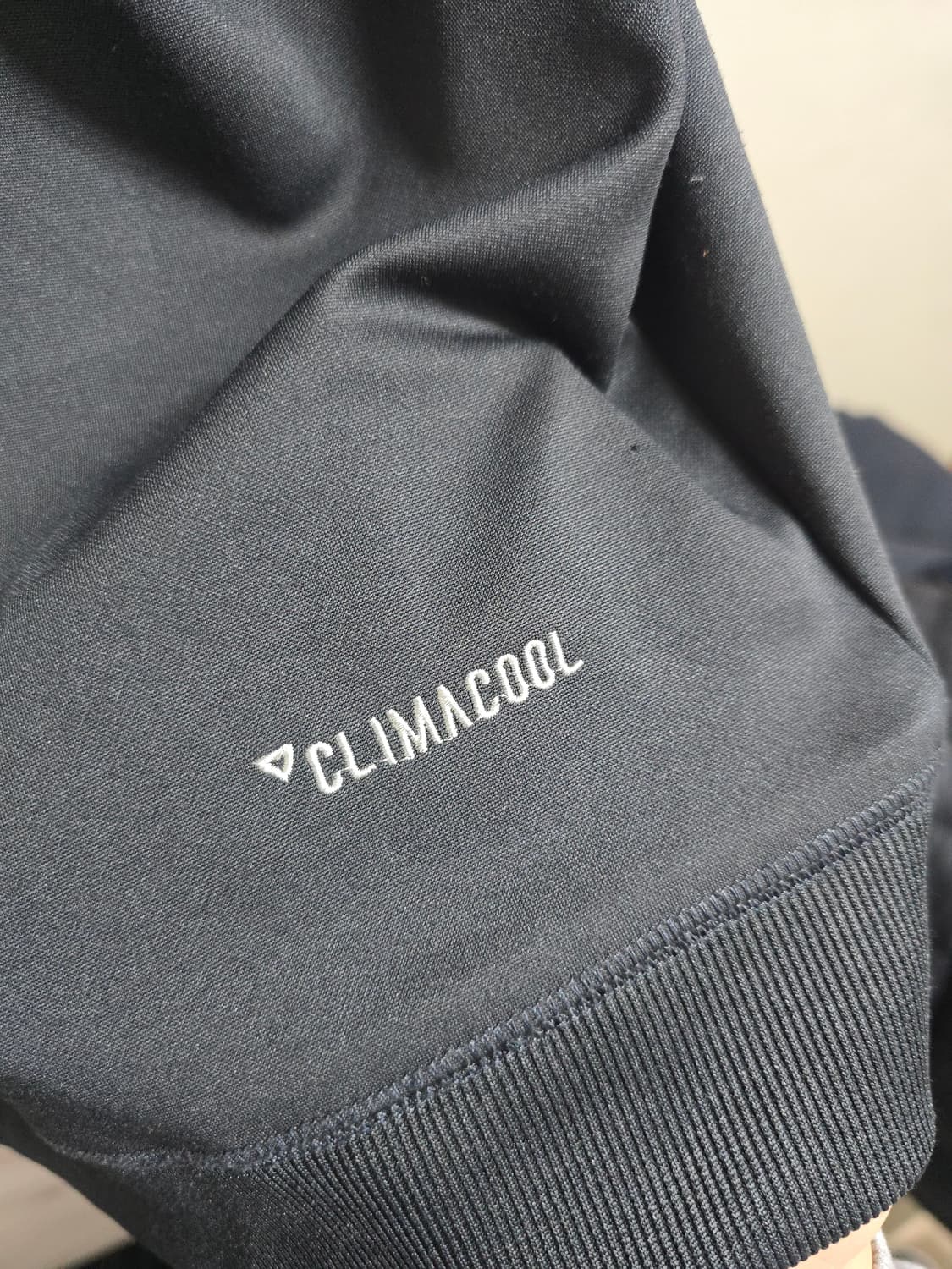 아디다스 멘체스터 유나이티드 맨투맨 상품이미지3