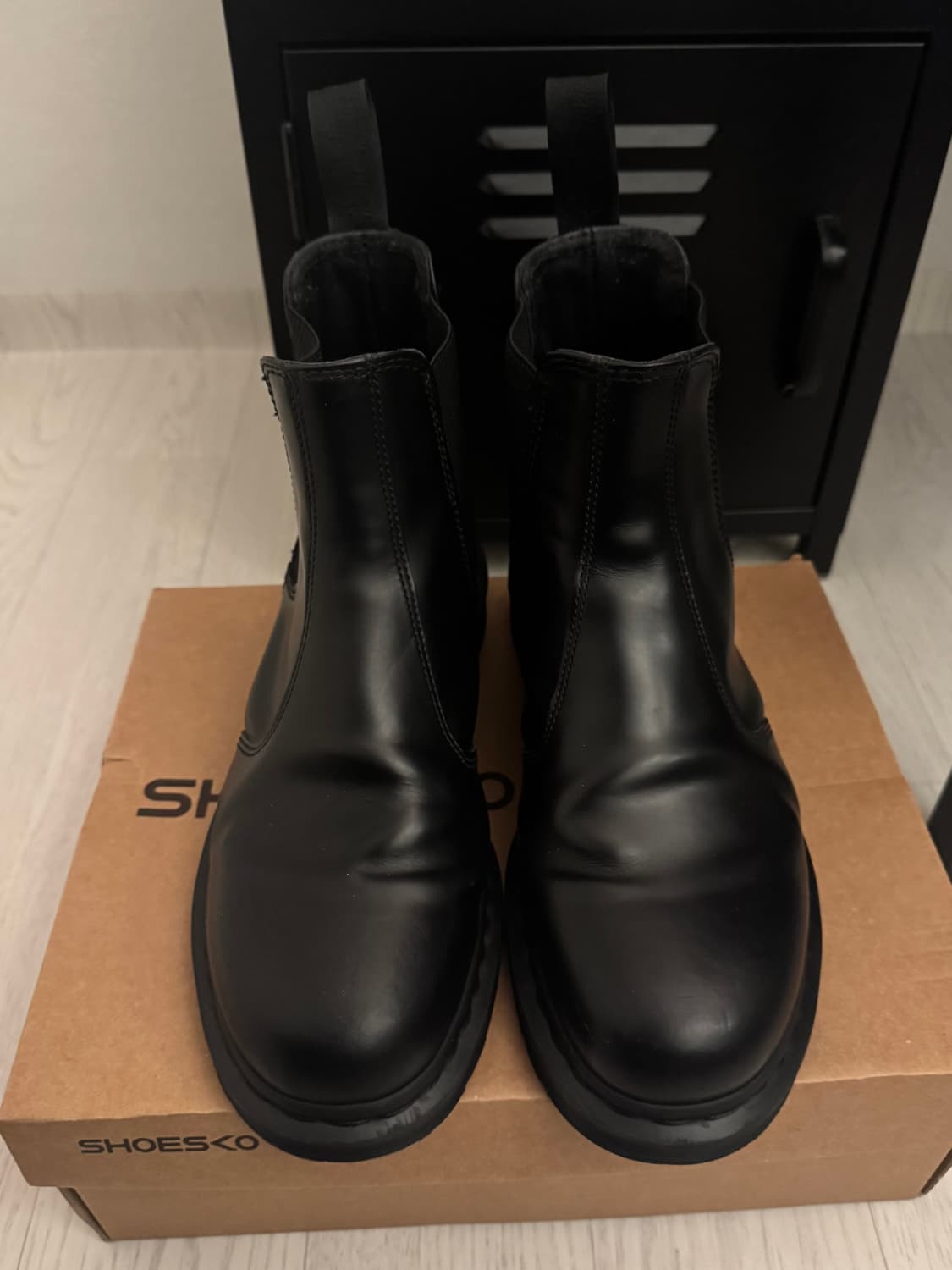 닥터마틴 2976 모노 첼시 부츠 280 팝니다 상품이미지1