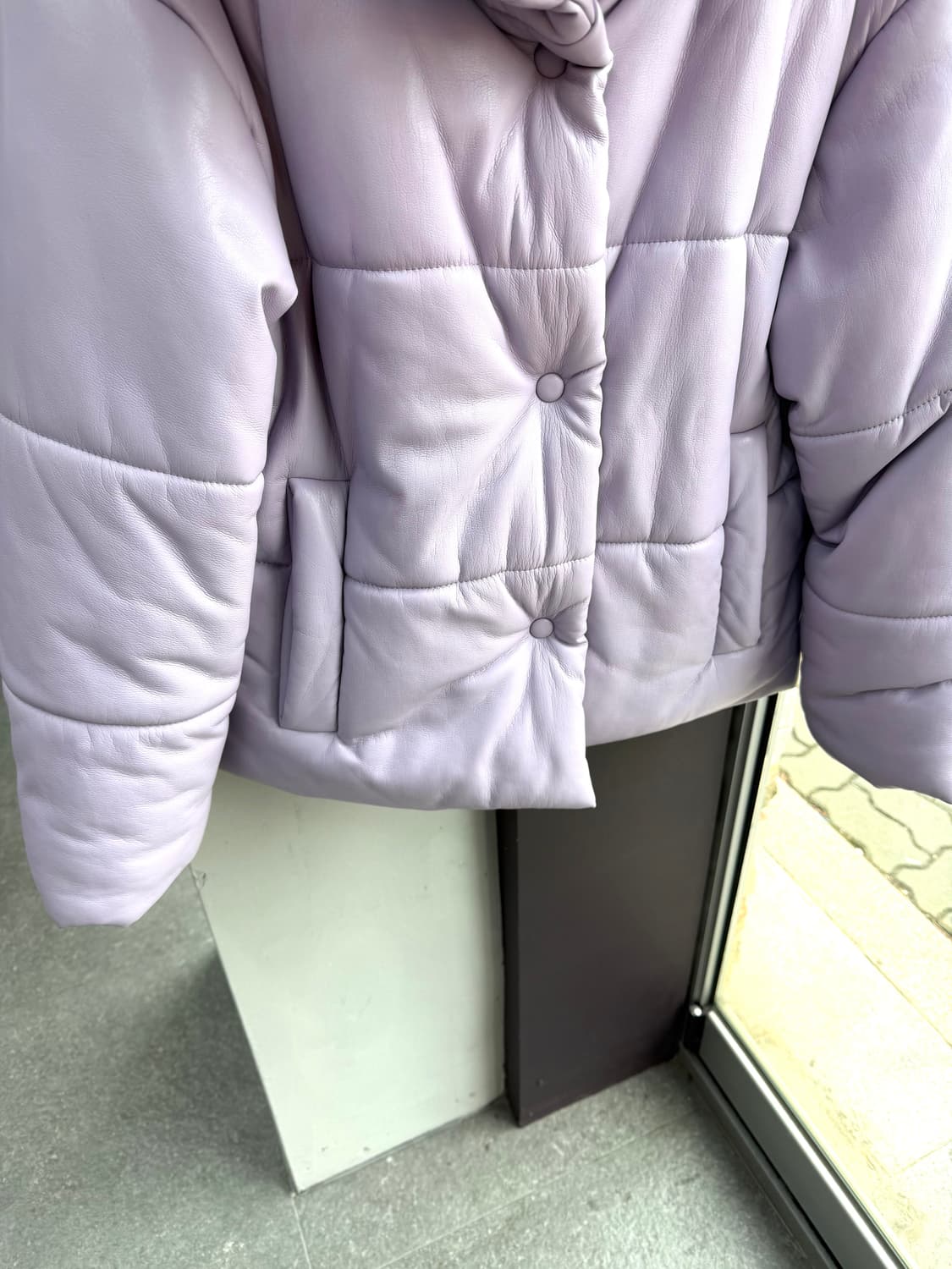 S/ 나누슈카 에코레더 하이드 패딩 점퍼 상품이미지5