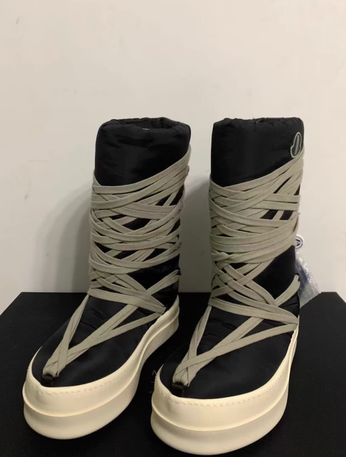 릭오웬스 몽클레어 빅락 부츠 36 상품이미지3