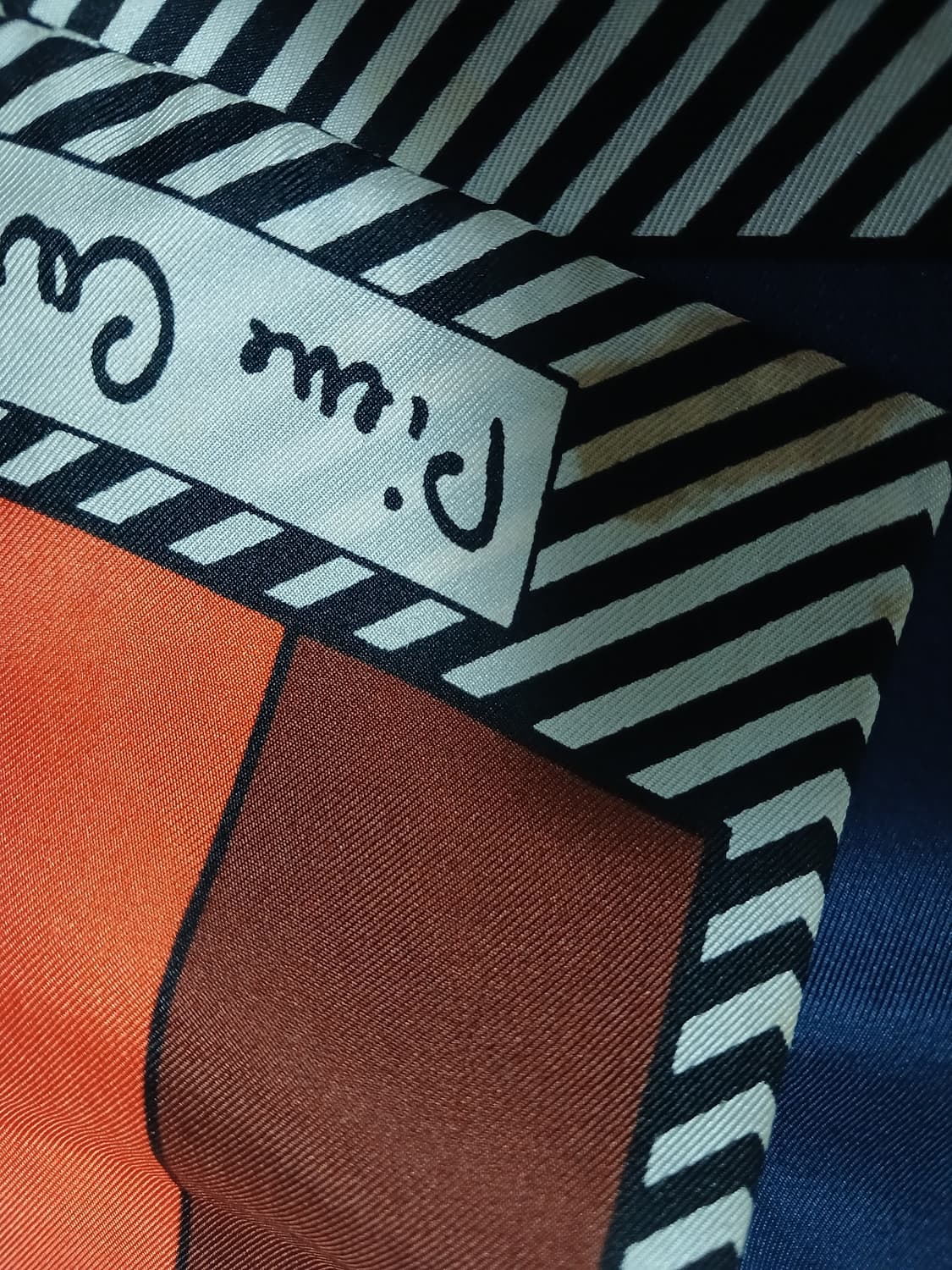 (사은품) 피에르 가르뎅 실크스카프 상품이미지2