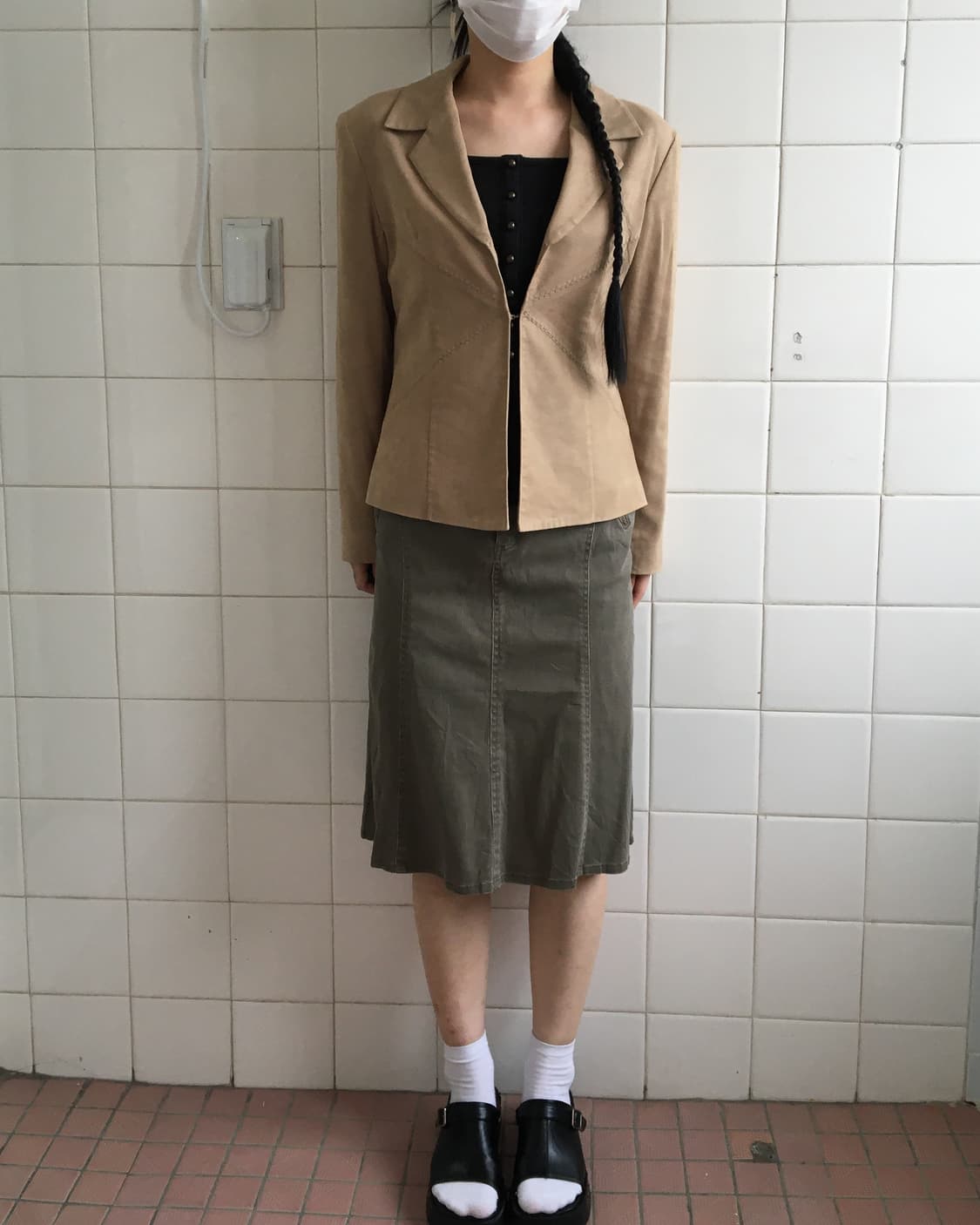 Line detail suede jacket 상품이미지1