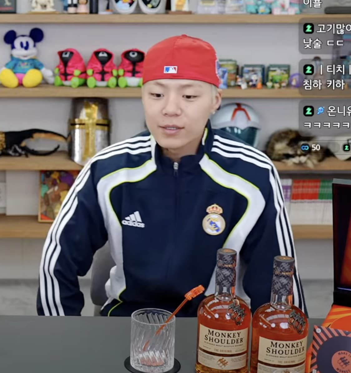 [XL] 아디다스 레알마드리드 UBP 트랙탑 새상품 (JF2575) 상품이미지4