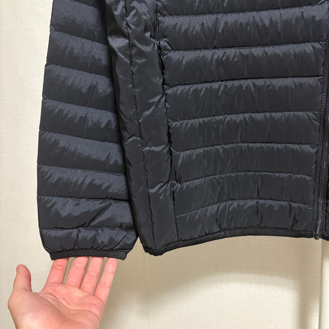 유니클로 덕다운 경량패딩 / 블랙, XL 상품이미지5