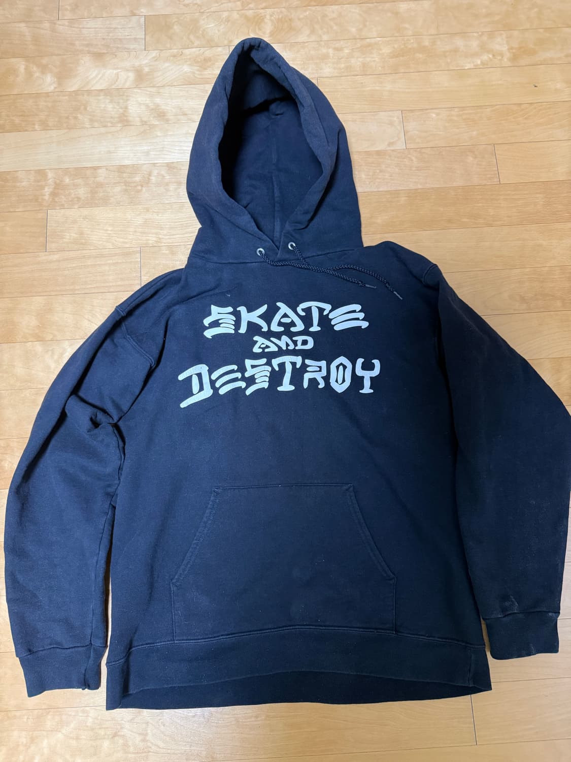 트레셔 후드티 상품이미지2