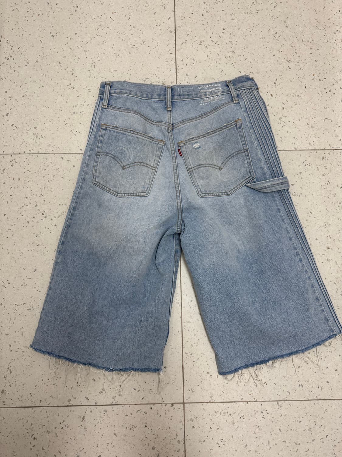 ERL x Levis 리바이스 데님 쇼츠 30,34,36  상품이미지4
