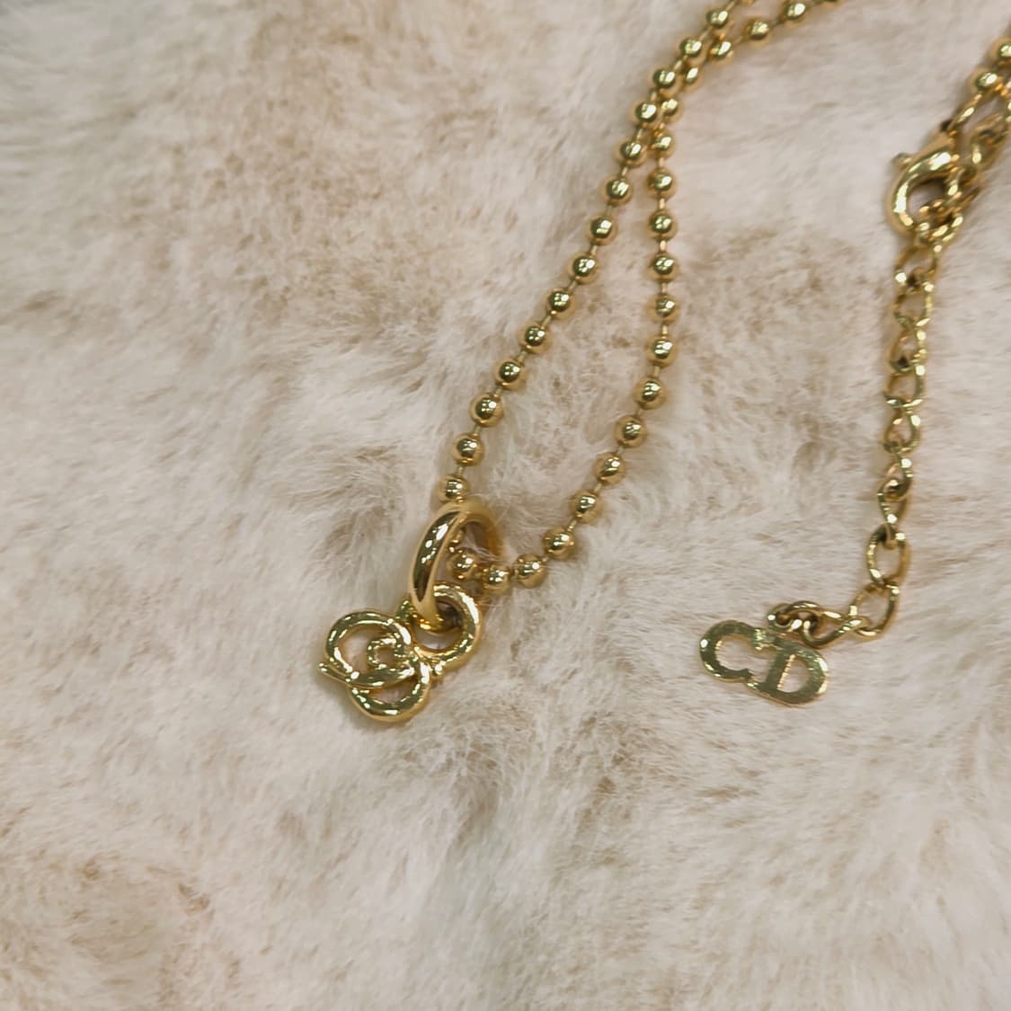 크리스찬 디올 미니 CD 로고 볼체인 목걸이 상품이미지2