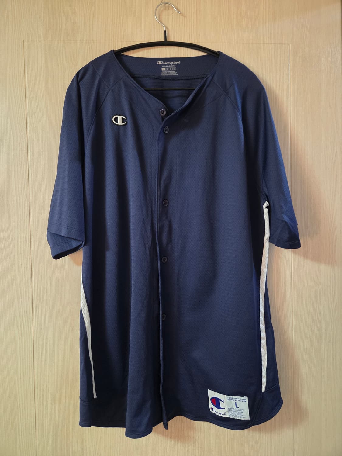 챔피온 베이스볼 반팔 L사이즈 판매합니다. 상품이미지1