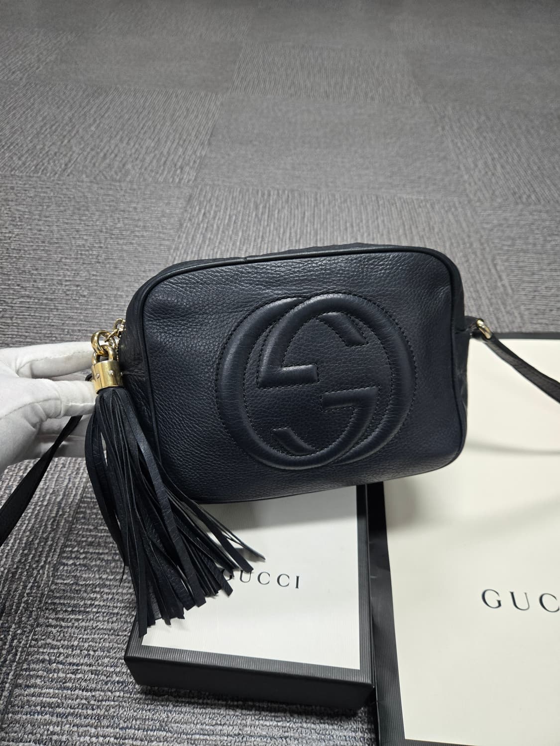 [특가][정품]구찌 소호 테슬 숄더백 상품이미지1