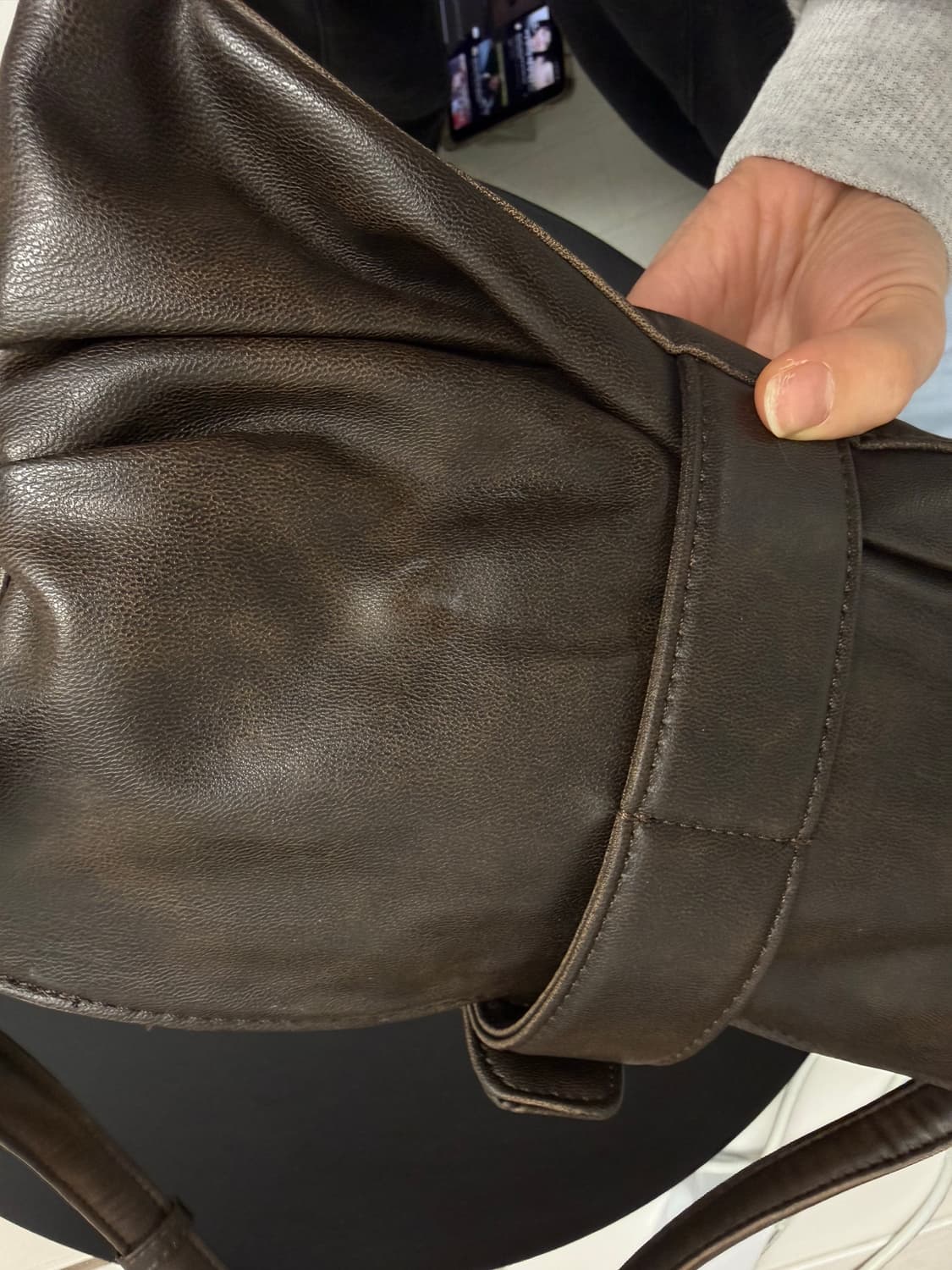 자라 브라운 숄더백 상품이미지4