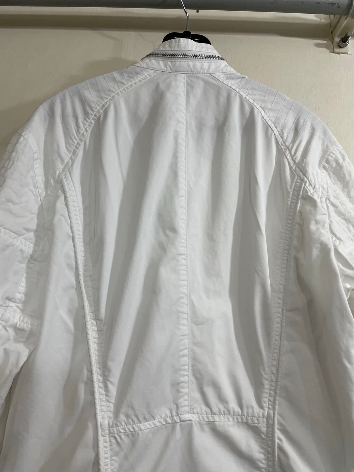 아르마니 익스체인지 화이트 라이더 자켓 상품이미지5