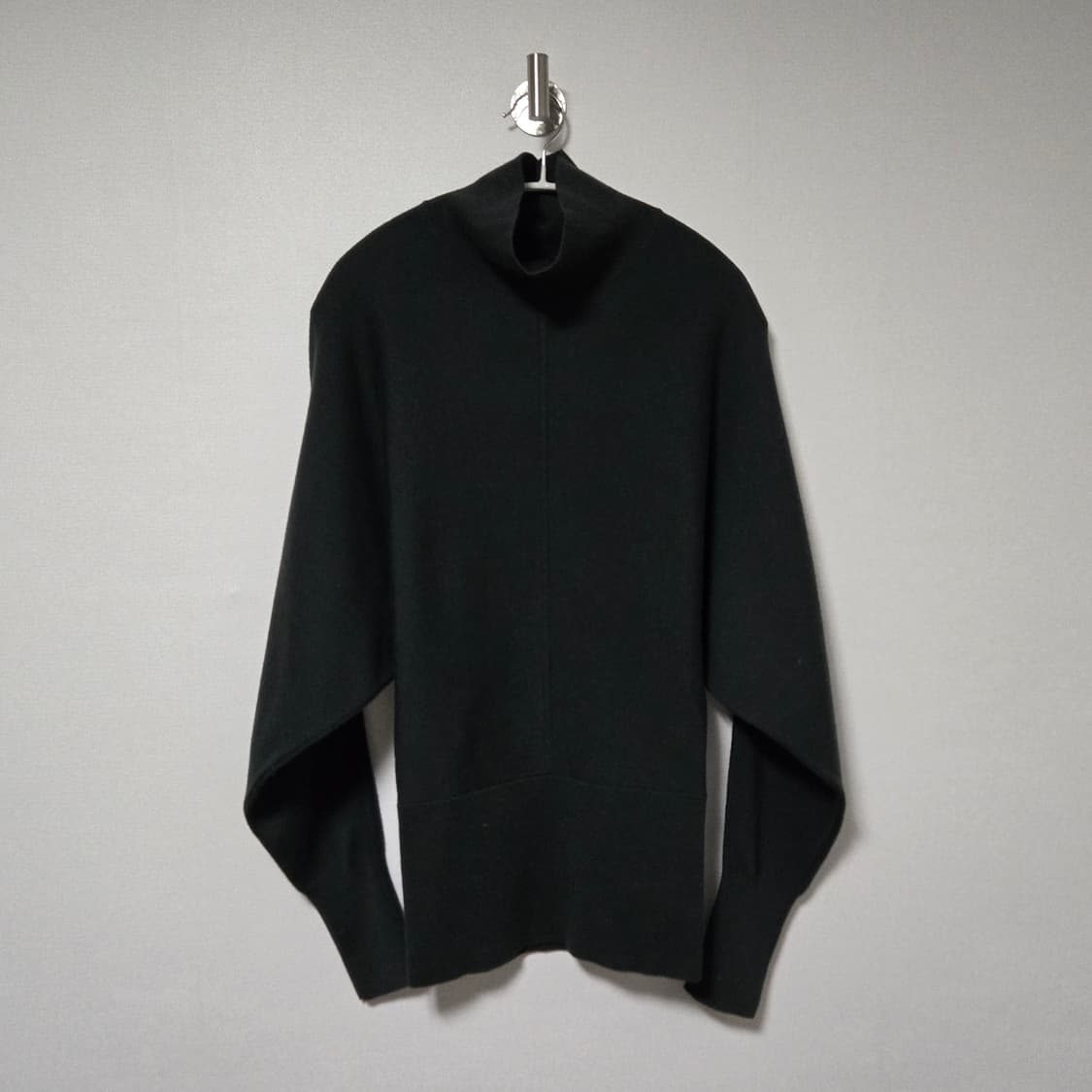 코스 울 하이넥 니트 / 여성 니트/ 여자 니트 상품이미지1