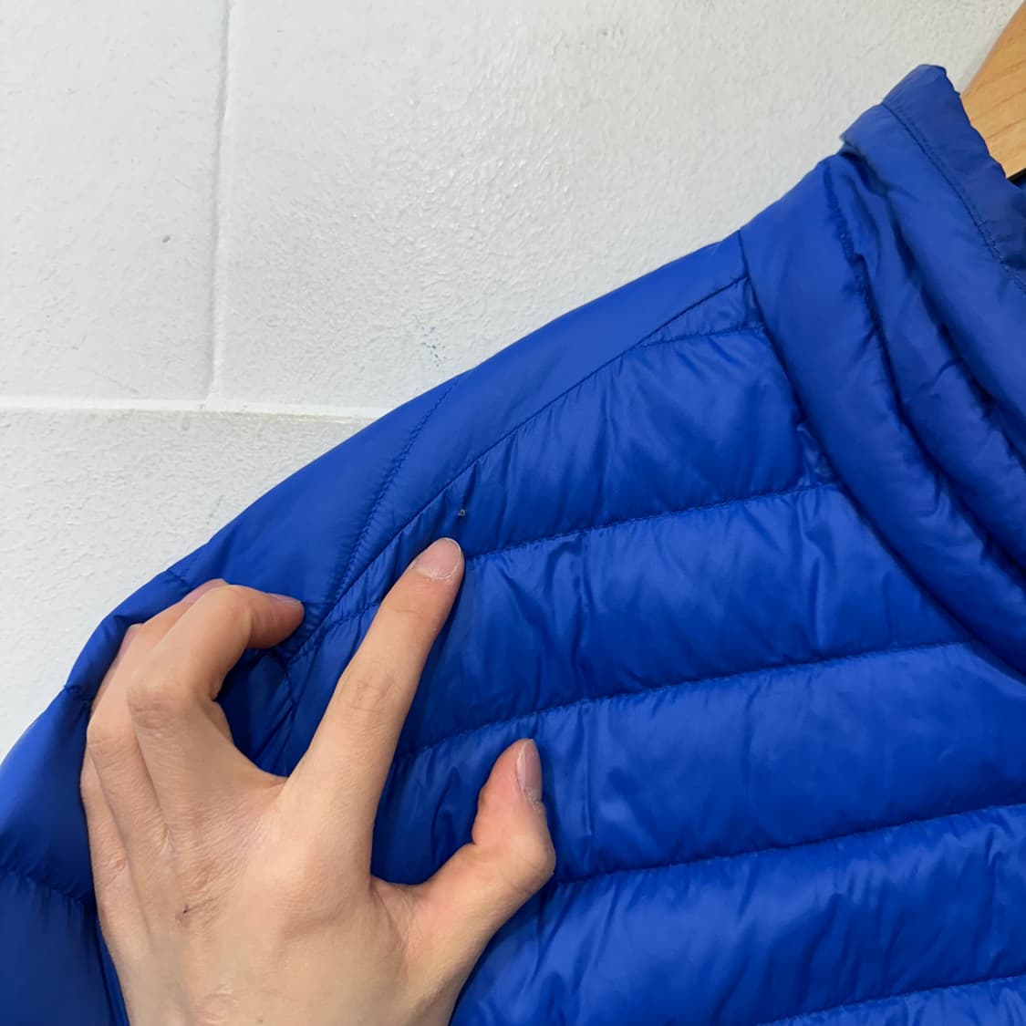 아디다스 맨유 경량 패딩 상품이미지8