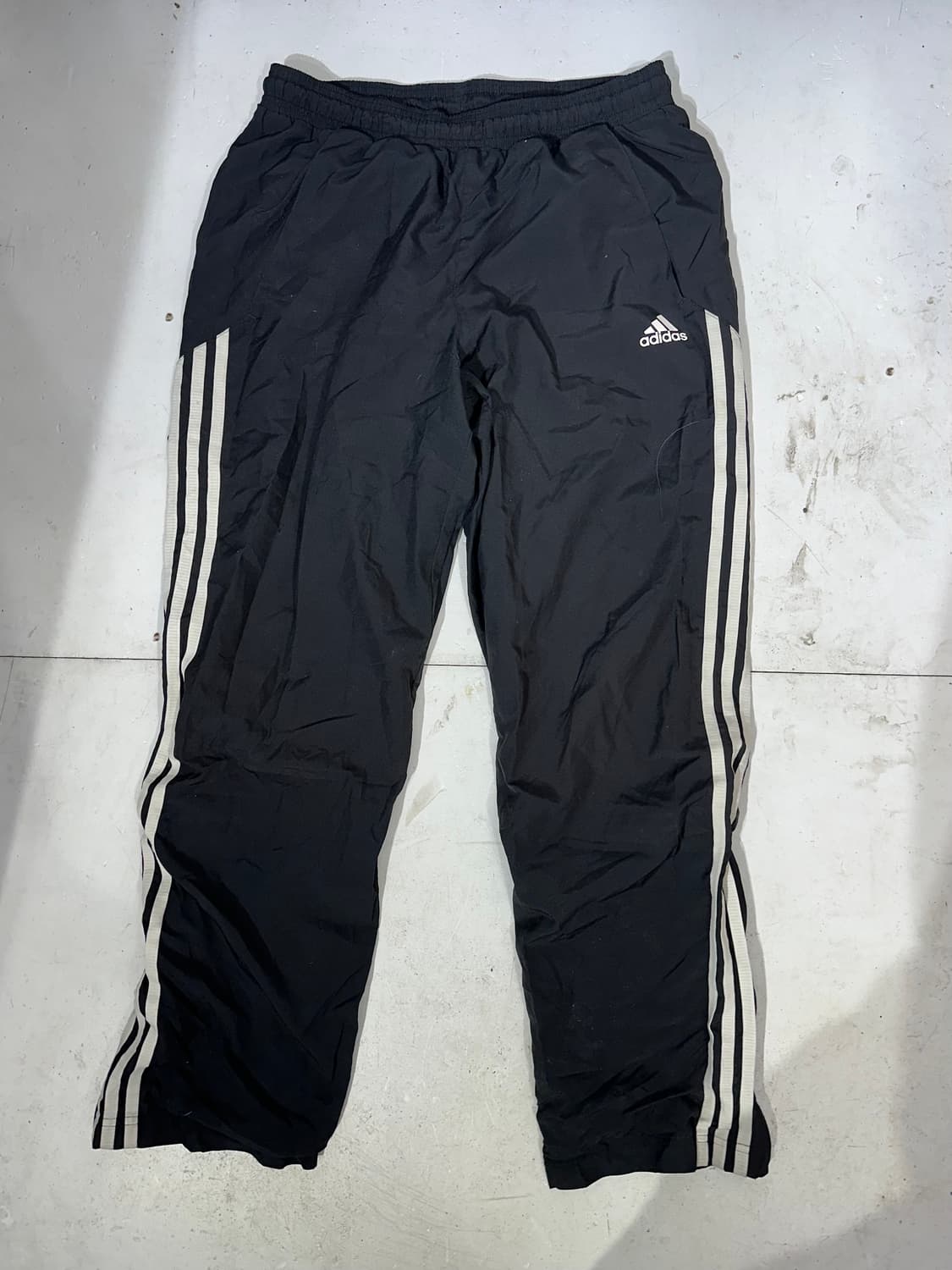 아디다스 블랙 와이드 화이트 삼선 스몰 로고 트랙 팬츠 M 상품이미지4