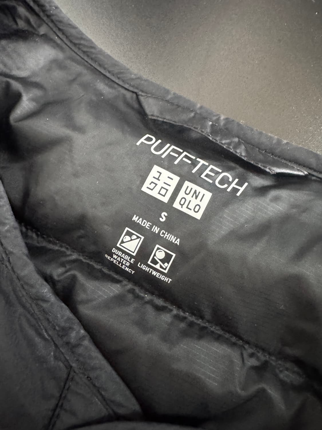 유니클로 퍼프테크 경령패딩 자켓 s 블랙 상품이미지3