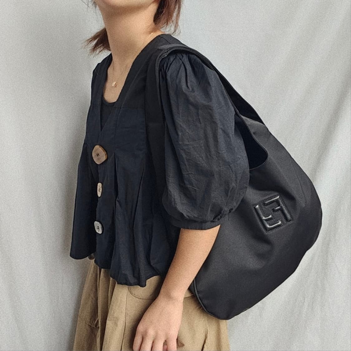 [정품 FENDI] 펜디 FF로고 나일론 여성 숄더백 호보백 상품이미지9