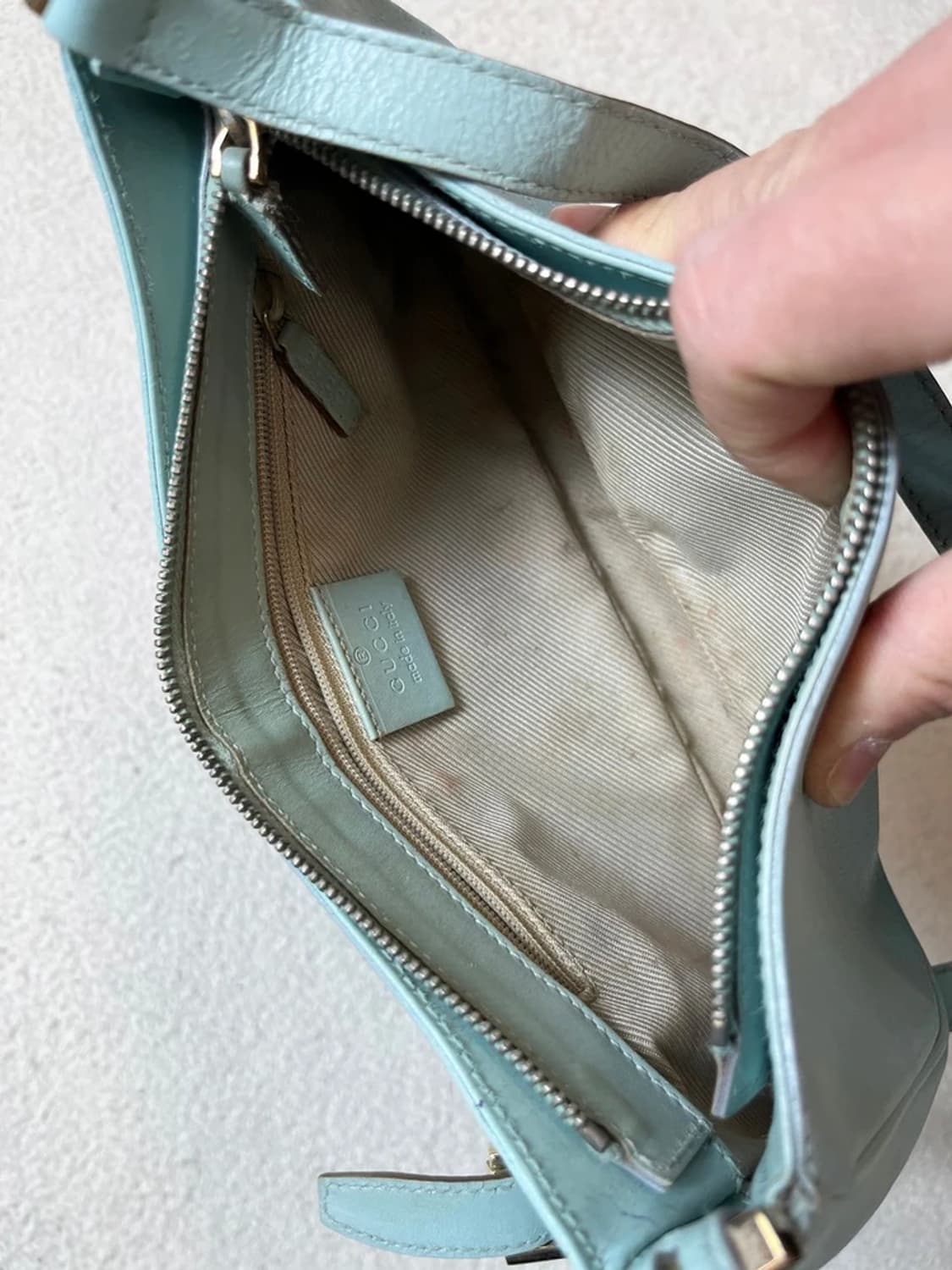 구찌 GUCCI 00's 엠보 GG 패턴 미니 숄더백 Q1261 상품이미지8