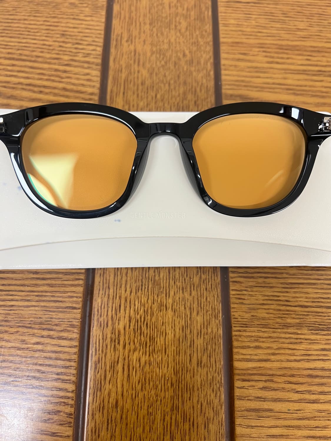 젠틀 몬스터 랭 01(OR) 블랙 오렌지 상품이미지3