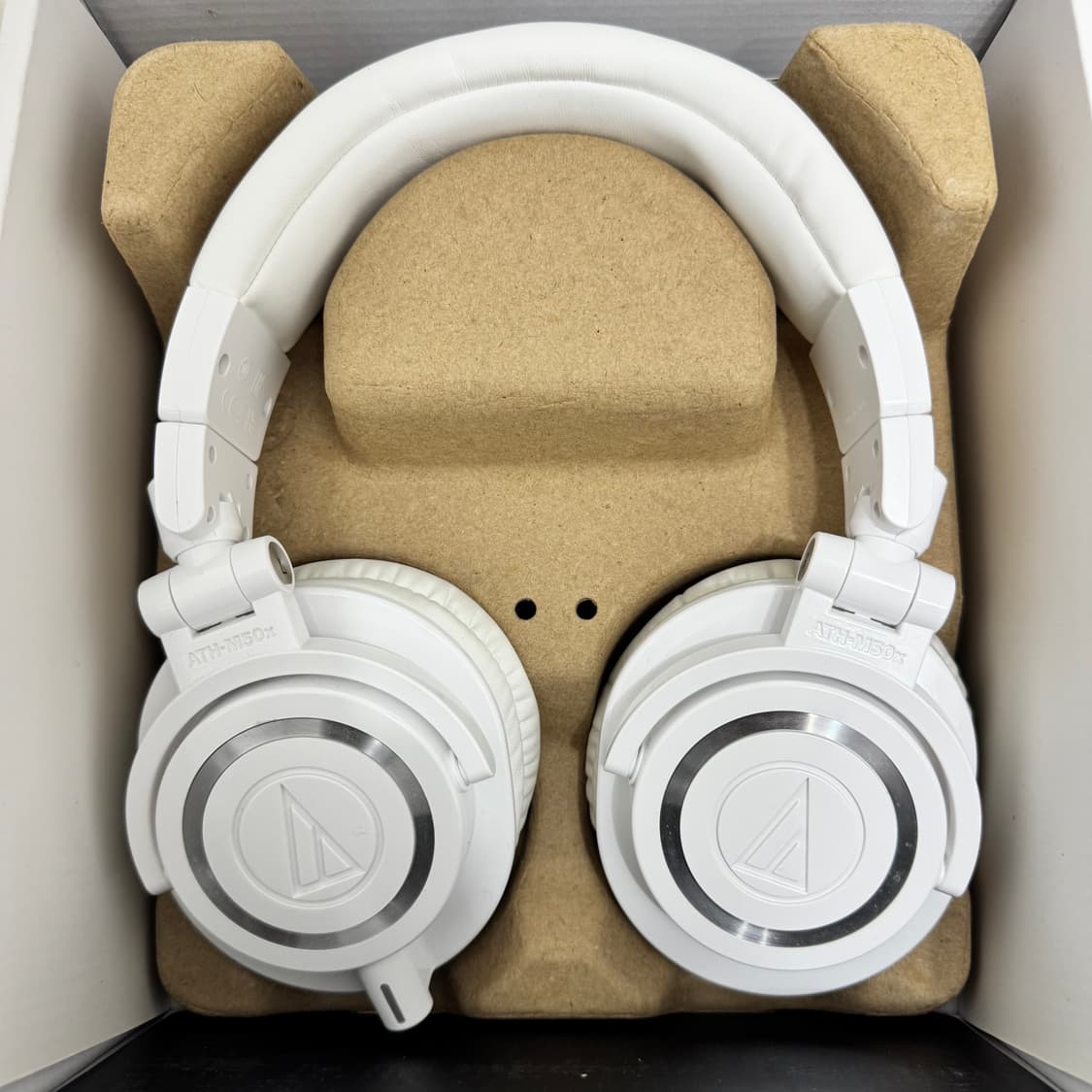 오디오테크니카 ATH-M50x 화이트 상품이미지3