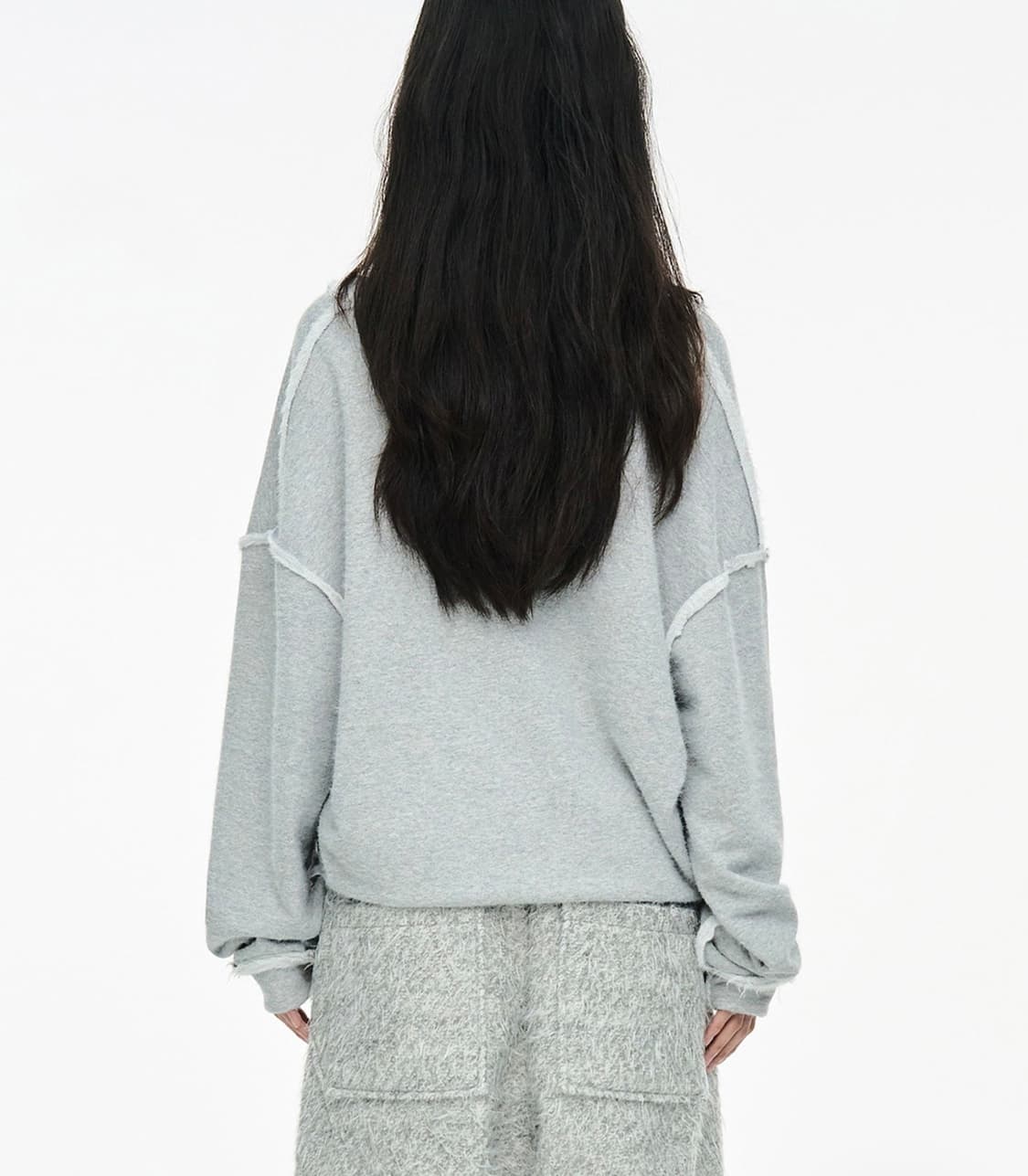 새상품) 세릭 Furry V-neck Sweatshirts / Gray 상품이미지3