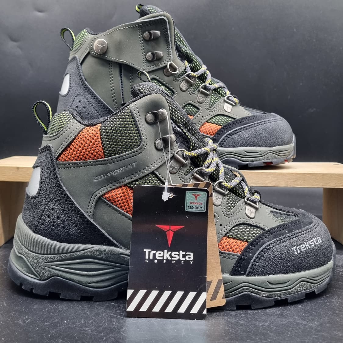 새상품 트렉스타 안전화250 상품이미지1